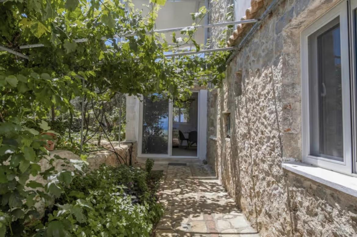 Gkountis Apartments Tsoukaladhes Exterior photo